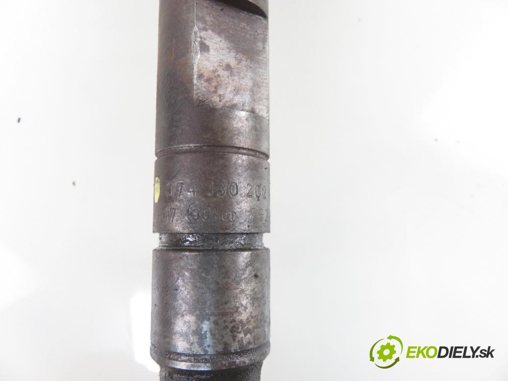 VW LT 28-35 II Autobus (2DB, 2DE, 2DK) BUS 1999 75,00 2.5 TDI - AHD 2461,00 Vstrekovacie ventily 074130202A ; 074130201C (Vstrekovacie ventily)