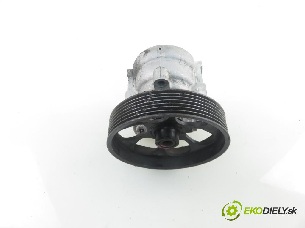 NISSAN PRIMERA (P12) LIFTBACK 2005 85,00 1.9 dCi - F9Q 1870,00 Pumpa servočerpadlo 8200100082 ; 8200096704 ; 26092070EA (Servočerpadlá, pumpy riadenia)