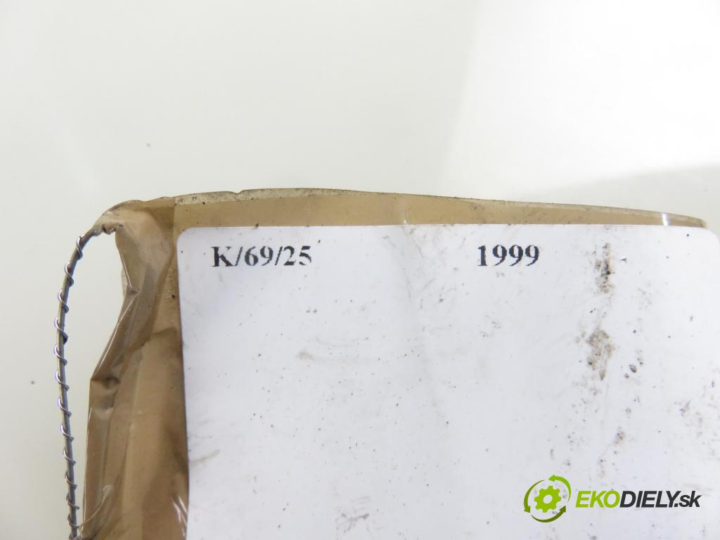 MITSUBISHI PAJERO SPORT I (K7_, K9_) SUV 1999 73,00 2.5 TD (K94W) 99 - 4D56 T 2477,00 Pružina zadné SP3954