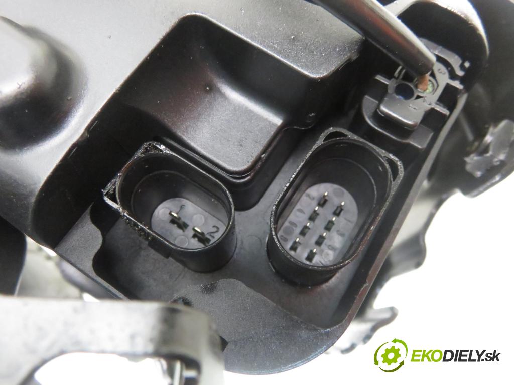 VW TOURAN (1T1, 1T2) MINIVAN 2006 103,00 2.0 TDI - BMM 1968,00 Webasto 1K0815007BH ; 9015273C (Webasto)