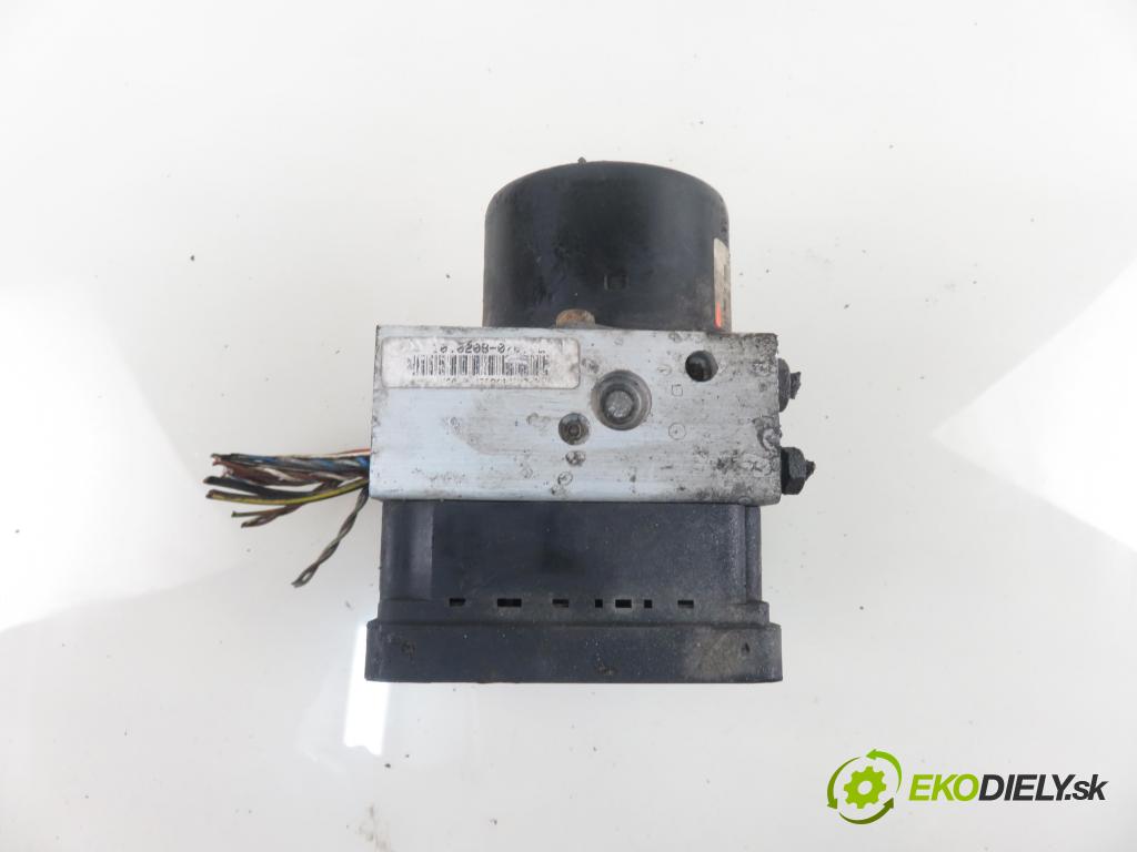 FORD FOCUS (DAW, DBW) HB 2003 74,00 1.6 16V 100 - FYDA 1596,00 Pumpa ABS 10092501193 ; 5WK84031 ; 2M512M110EE (Pumpy ABS)