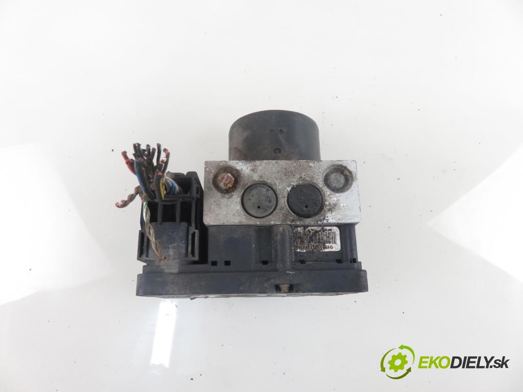 FORD FOCUS (DAW, DBW) HB 2003 74,00 1.6 16V 100 - FYDA 1596,00 Pumpa ABS 10092501193 ; 5WK84031 ; 2M512M110EE (Pumpy ABS)