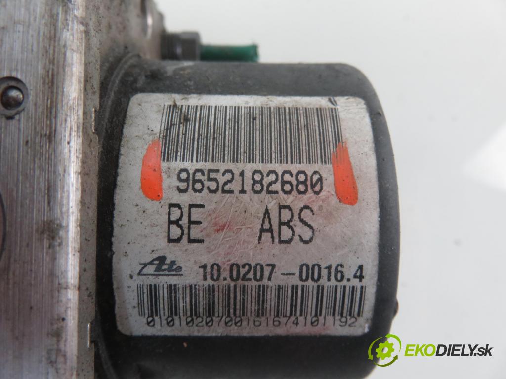 CITROEN C3 I (FC_) HB 2004 50,00 1.4 HDi 8V - 8HX 1398,00 Pumpa ABS 10097011183 ; 9652182680 (Pumpy ABS)