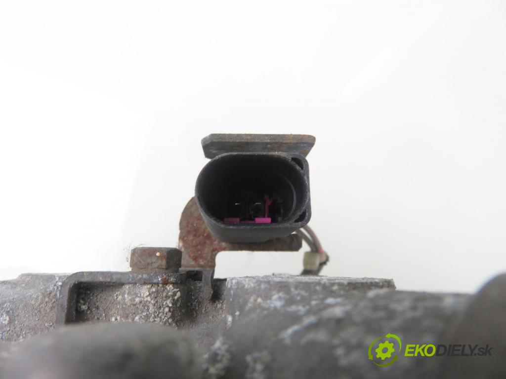 SKODA FABIA I SEDAN (6Y3) SEDAN 2003 74,00 1.9 TDI - ATD 1896,00 KOMPRESOR: klimatizácie 6Q0820803D ; 6SEU12C (Kompresory klimatizácie)