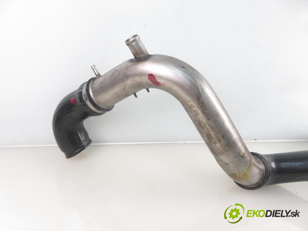 AUDI TT (8N3) COUPE 1998 132,00 1.8 T - AJQ 1781,00 Rúra intercoolera turba 06A145894C ; 06A145790
