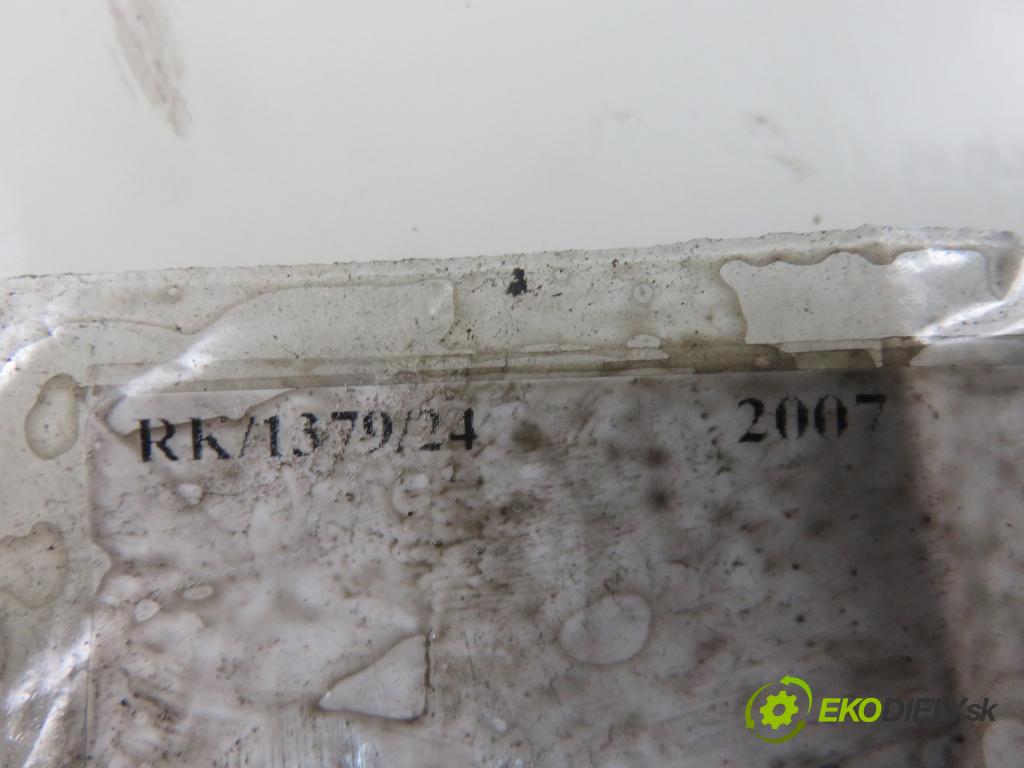 ALFA ROMEO 159 Sportwagon (939_) KOMBI 2007 110,00 1.9 JTDM 16V - 939 A2.000 1910,00 KOMPRESOR: klimatizácie 60693331 (Kompresory klimatizácie)