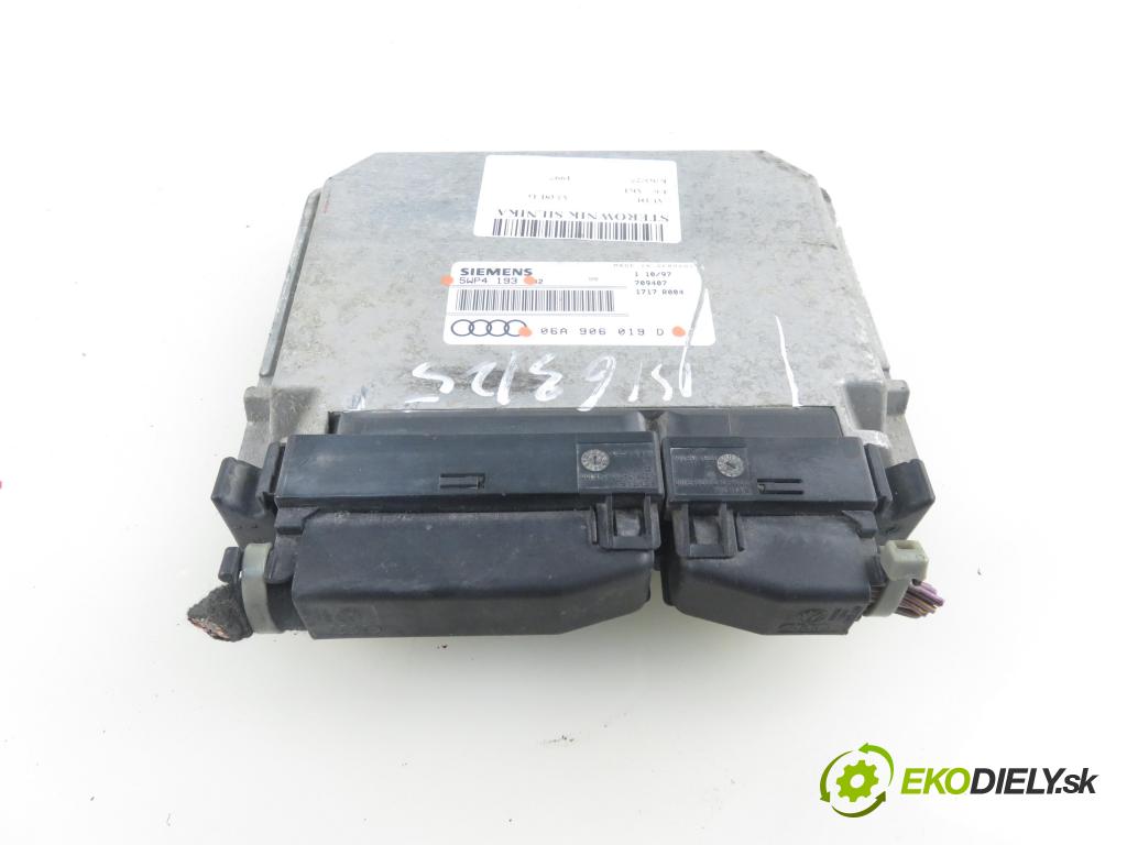 AUDI A3 (8L1) HB 1997 74,00 1.6 - AKL 1595,00 Riadiaca jednotka Motor 06A906019D ; 5WP4193