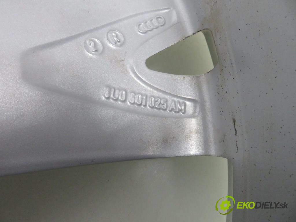 AUDI 0 disky / disk 8U0601025AM