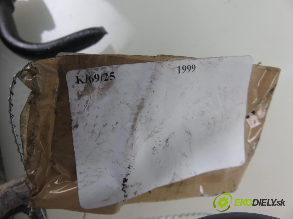 MITSUBISHI PAJERO SPORT I (K7_, K9_) SUV 1999 73,00 2.5 TD (K94W) 99 - 4D56 T 2477,00 chladič oleja MR464204
