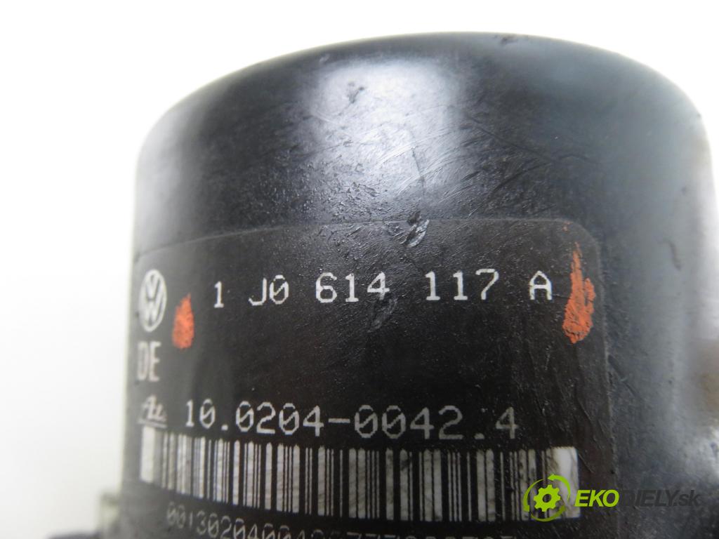 AUDI A3 (8L1) HB 1997 74,00 1.6 - AKL 1595,00 Pumpa ABS 1J0907379 ; 10094603203 ; 1J0614117A (Pumpy ABS)