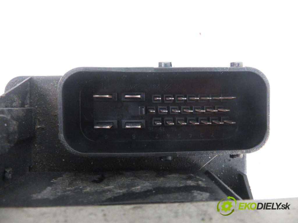 AUDI A3 (8L1) HB 1997 74,00 1.6 - AKL 1595,00 Pumpa ABS 1J0907379 ; 10094603203 ; 1J0614117A (Pumpy ABS)