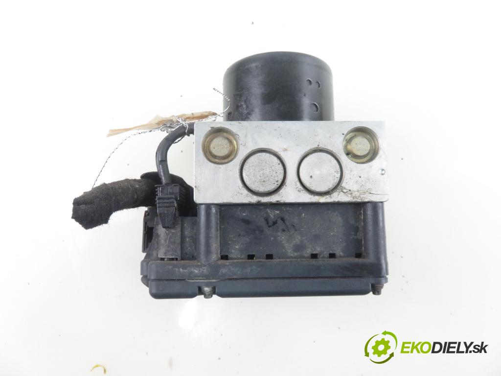 AUDI A3 (8L1) HB 1997 74,00 1.6 - AKL 1595,00 Pumpa ABS 1J0907379 ; 10094603203 ; 1J0614117A (Pumpy ABS)