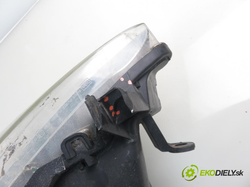 PEUGEOT 307 SW (3H) KOMBI 2003 79,00 2.0 HDI 110 - RHS 1997,00 světlo LP 9641615780