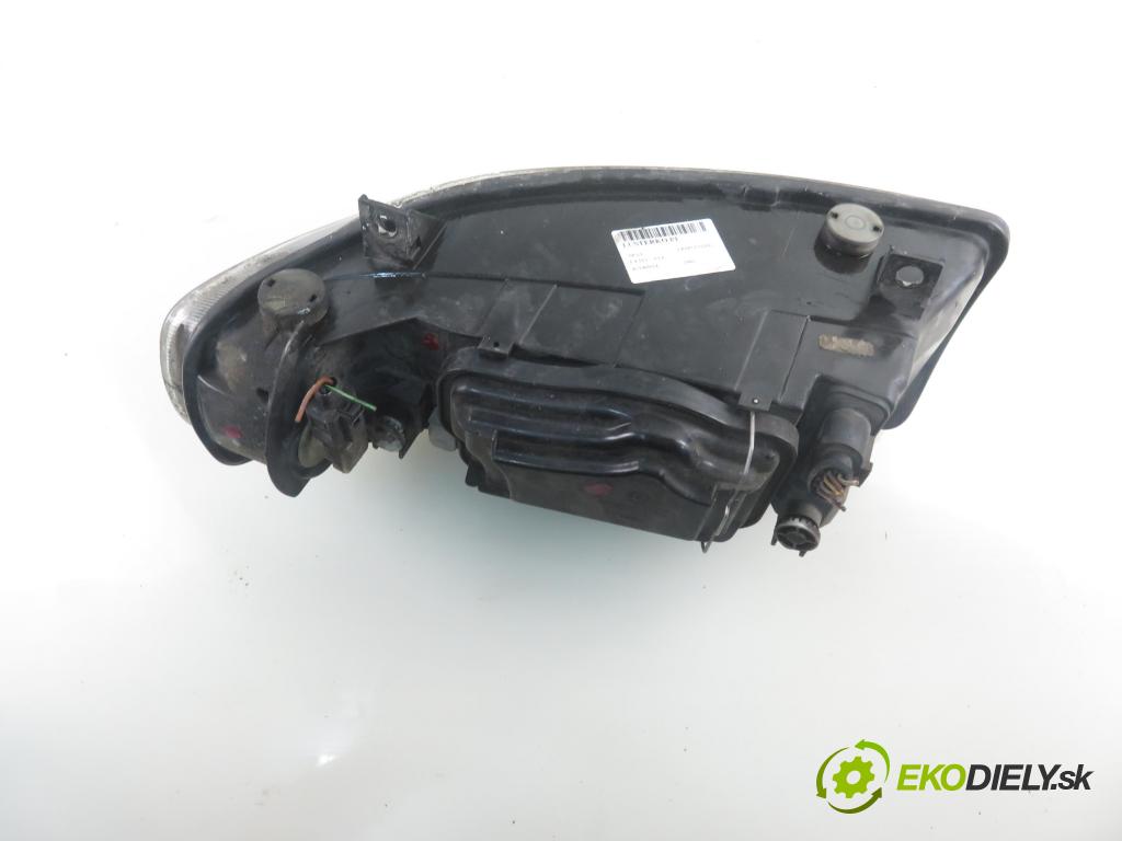 SEAT LEON (1M1) HB 2001 55,00 1.4 16V - AXP 1390,00 světlo PP 1M1941002D