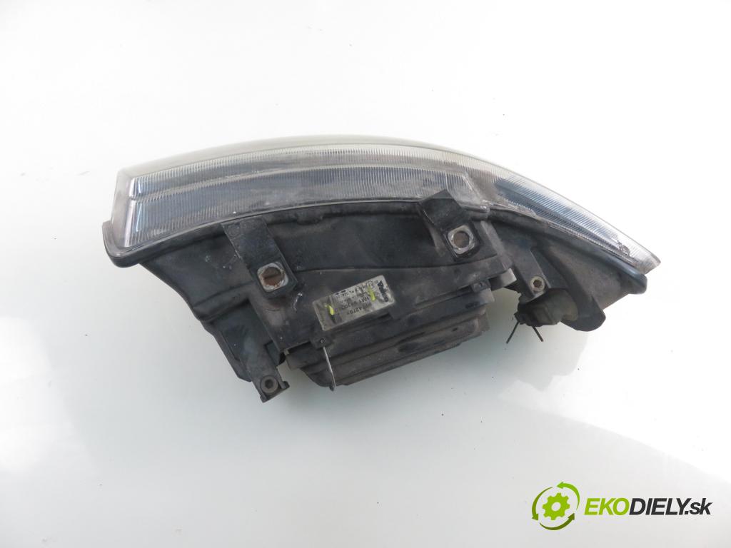 SEAT LEON (1M1) HB 2001 55,00 1.4 16V - AXP 1390,00 světlo PP 1M1941002D