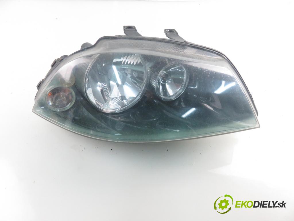 SEAT CORDOBA (6L2) SEDAN 2004 74,00 1.4 16V - BBZ 1390,00 světlo PP 6L1941030