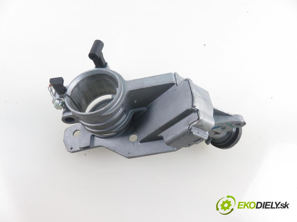 OPEL ZAFIRA B (A05) MINIVAN 2006 88,00 1.9 CDTI 8V 120 - Z 19 DT 1910,00 spinačka 2421430 ; N0501881 ; N0501882 (Spínacie skrinky a kľúče)