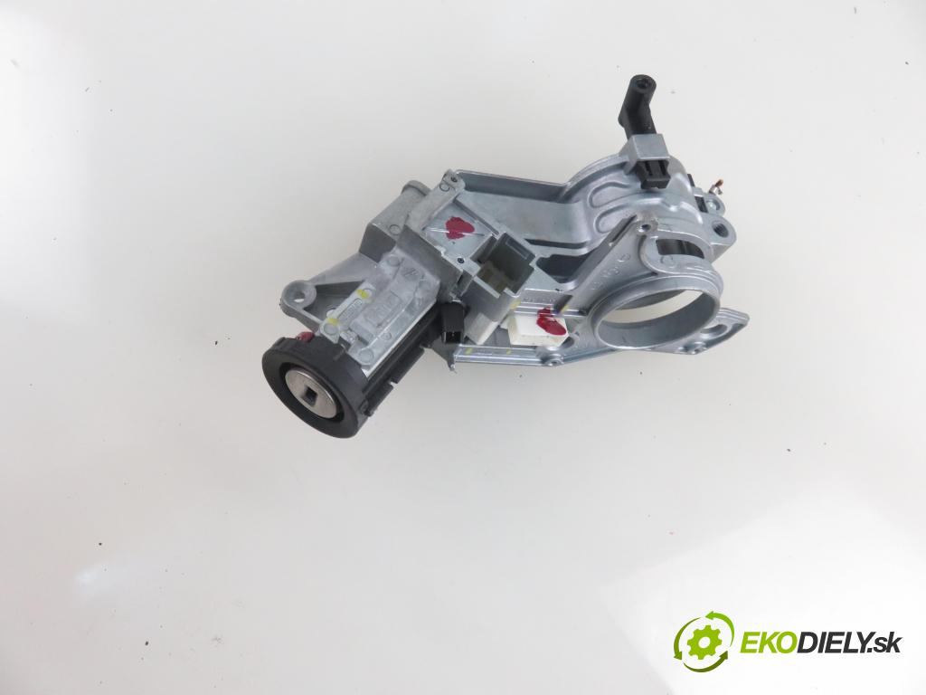 OPEL ZAFIRA B (A05) MINIVAN 2006 88,00 1.9 CDTI 8V 120 - Z 19 DT 1910,00 spinačka 2421430 ; N0501881 ; N0501882 (Spínacie skrinky a kľúče)