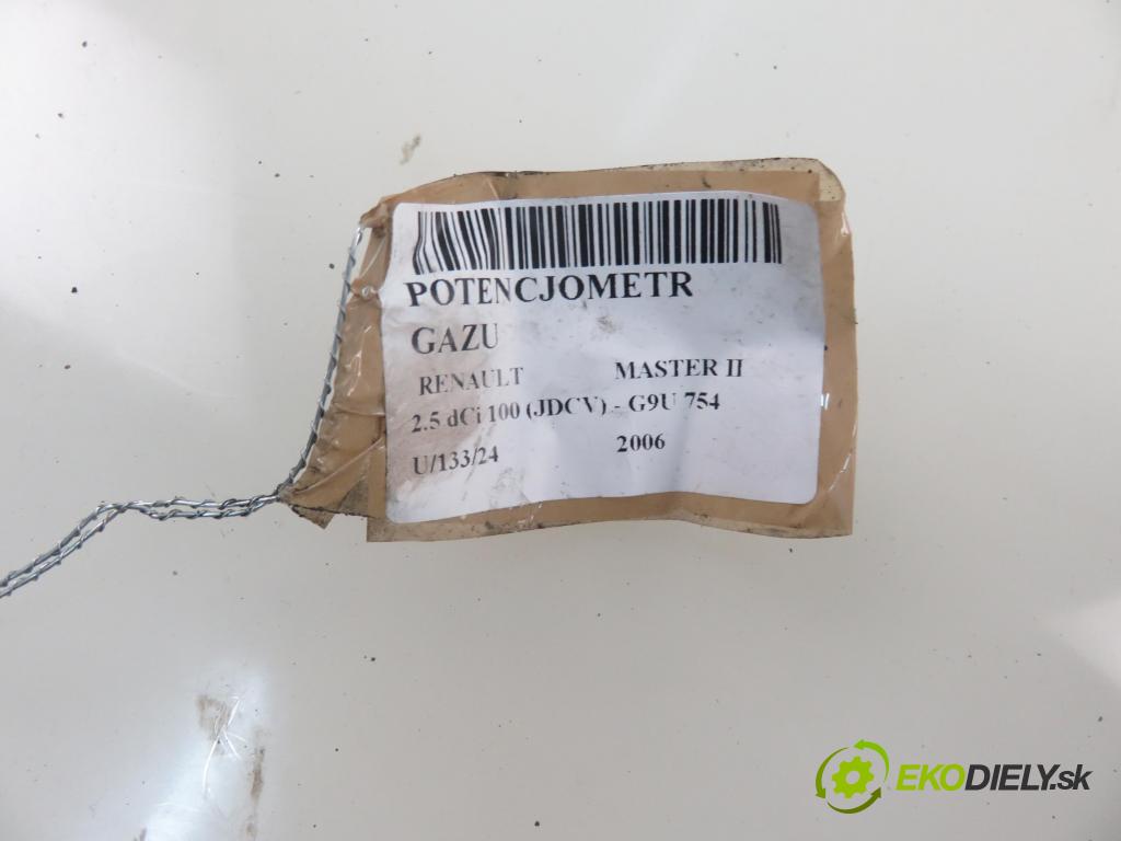 RENAULT MASTER II Autobus (JD) BUS 2006 0,00 2.5 dCi 100 (JDCV) - G9U 754 2464,00 Potenciometer plynu 8200313107 ; 6PV00811905 (Pedále)