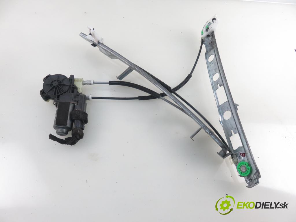 RENAULT MEGANE II (BM0/1_, CM0/1_) HB 2004 72,00 1.4 16V (BM0B, CM0B) - K4J 730 1390,00 mechanismus oken 440726H1