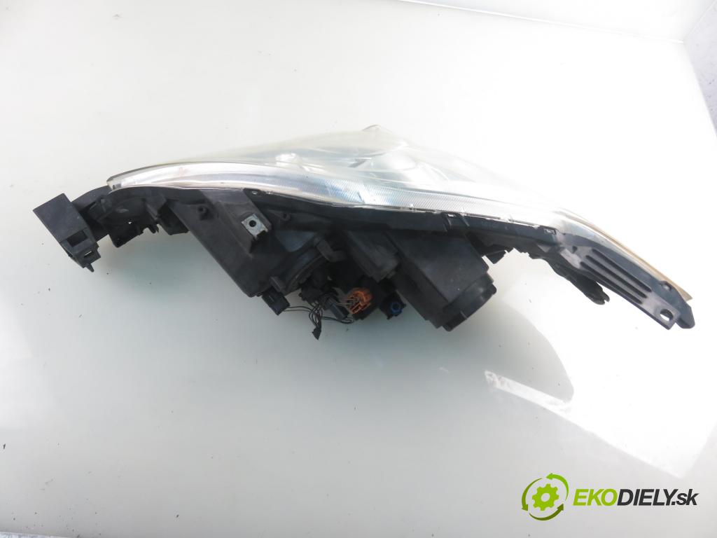 MAZDA 5 (CR19) MINIVAN 2005 107,00 2 - LFF7 1999,00 světlo PP