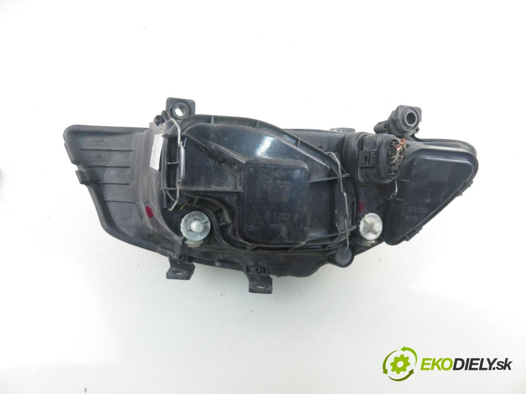 SEAT CORDOBA (6L2) SEDAN 2004 74,00 1.4 16V - BBZ 1390,00 světlo LP