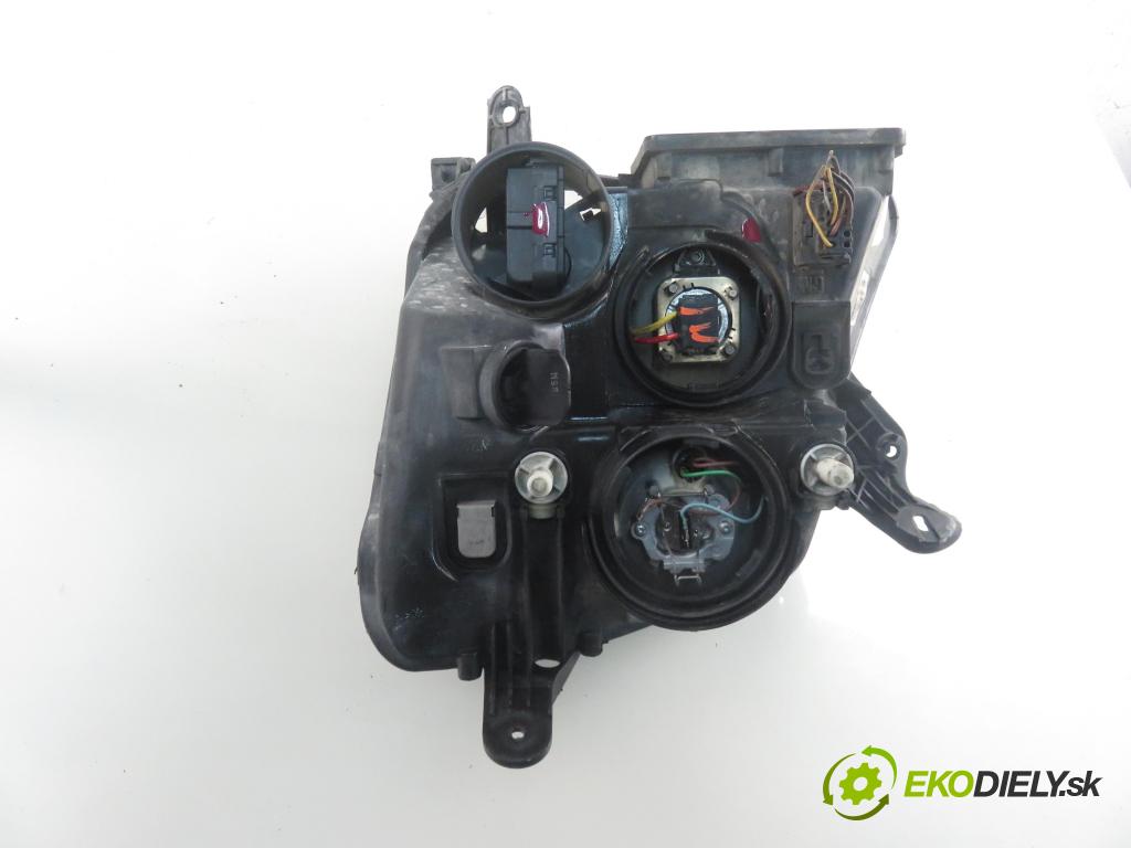 OPEL MERIVA A nadwozie wielkoprzestrzenne (MPV) (X03) MINIVAN 2005 74,00 1.6 16V - Z 16 XE 1598,00 světlo PP 93321053