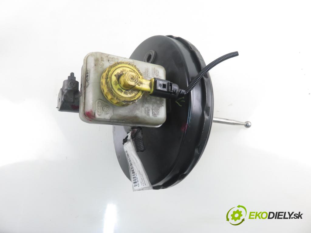 VW BORA (1J2) SEDAN 2001 77,00 1.6 16V - AZD 1598,00 Posilovač 1J1614105N (Servočerpadlá, pumpy riadenia)