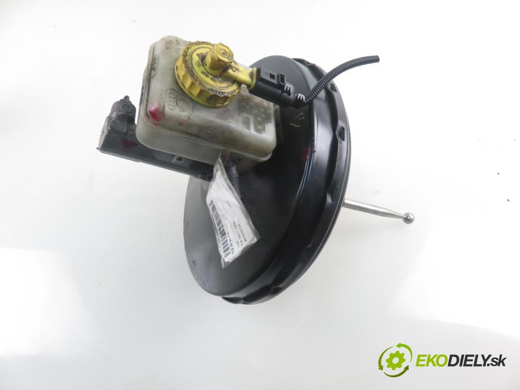 VW BORA (1J2) SEDAN 2001 77,00 1.6 16V - AZD 1598,00 Posilovač 1J1614105N (Servočerpadlá, pumpy riadenia)