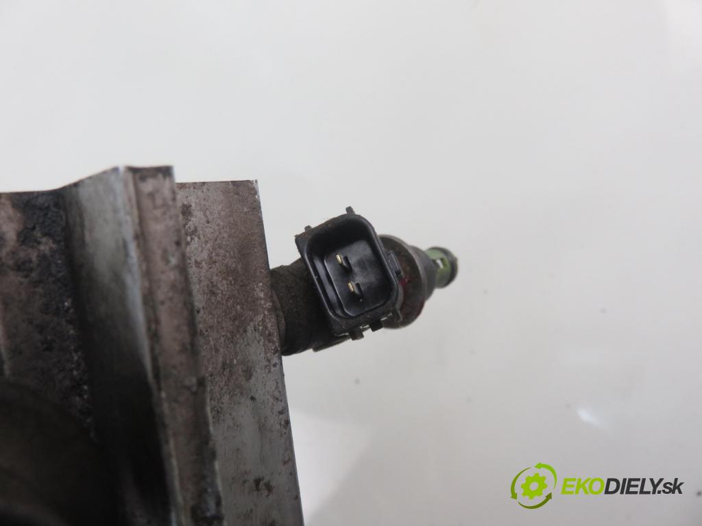 HONDA ACCORD VI (CK, CG, CH, CF8) SEDAN 2000 100,00 1.8 i (CG8) - F18B2 1850,00 Lišta vstrekovacia  (Vstrekovacie lišty)