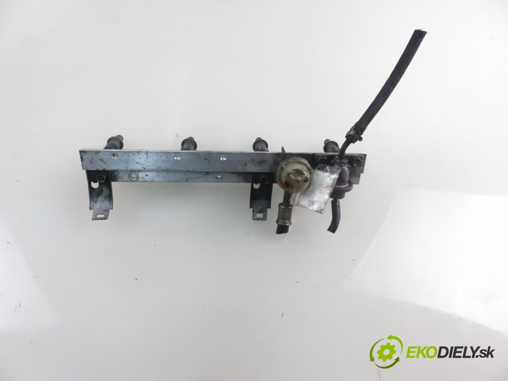 HONDA ACCORD VI (CK, CG, CH, CF8) SEDAN 2000 100,00 1.8 i (CG8) - F18B2 1850,00 Lišta vstrekovacia  (Vstrekovacie lišty)