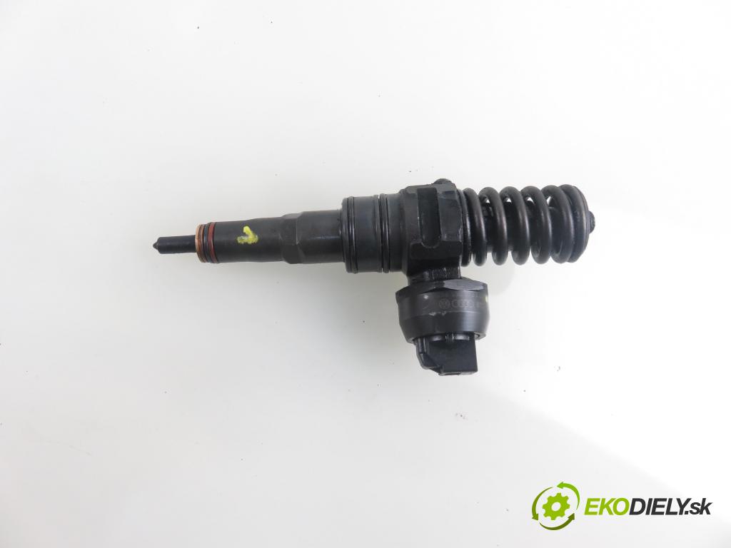 VW TOURAN (1T1, 1T2) MINIVAN 2005 77,00 1.9 TDI - BKC 1896,00 Vstrekovač 038130073AG ; 0414720215 (Vstrekovače)