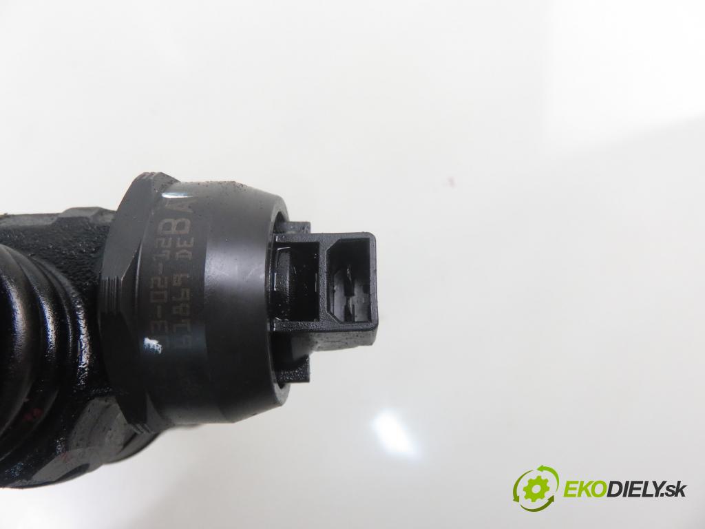 SEAT ALHAMBRA (7V8, 7V9) MINIVAN 2004 85,00 1.9 TDI PD 115 - AUY 1896,00 Vstrekovač 038130073AG ; 0414720215 (Vstrekovače)