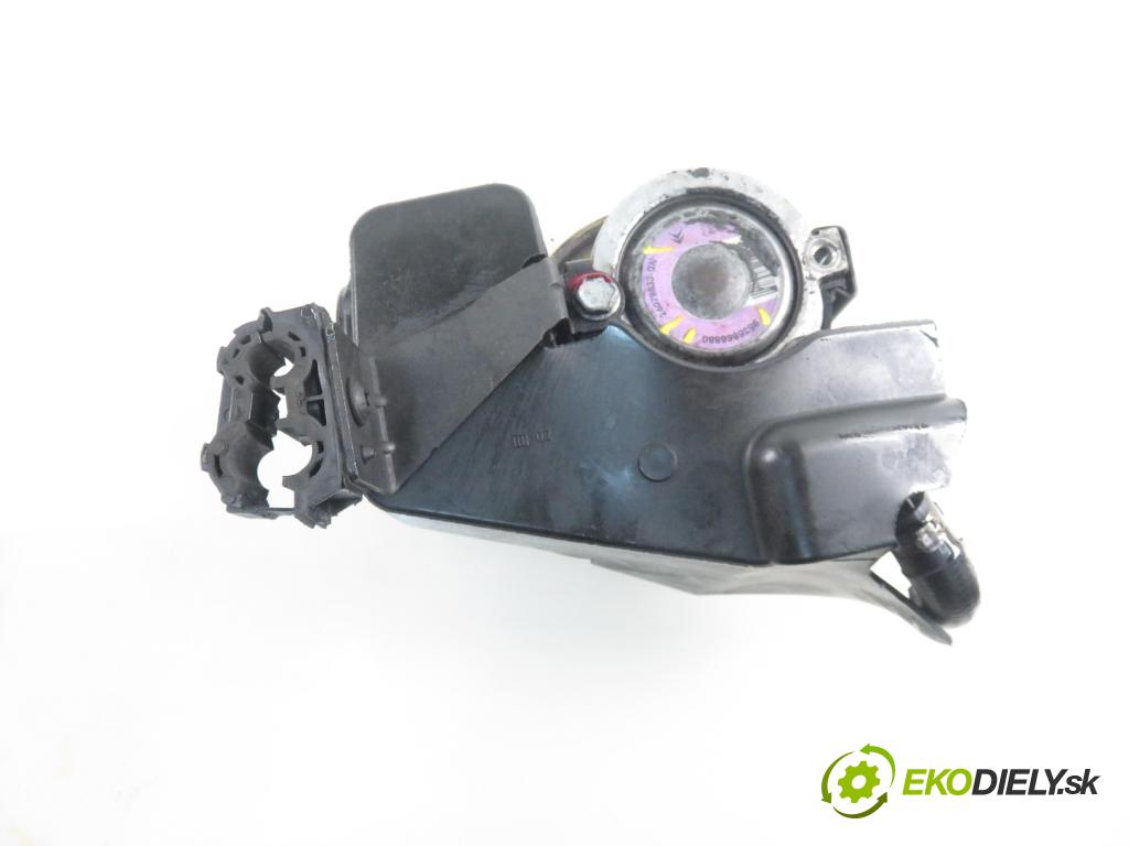 PEUGEOT 206 liftback (2A/C) HB 2003 440,00 1.1 i - HFX (TU1JP) 1124,00 Pumpa servočerpadlo 9636868880 ; 26079833QN (Servočerpadlá, pumpy riadenia)