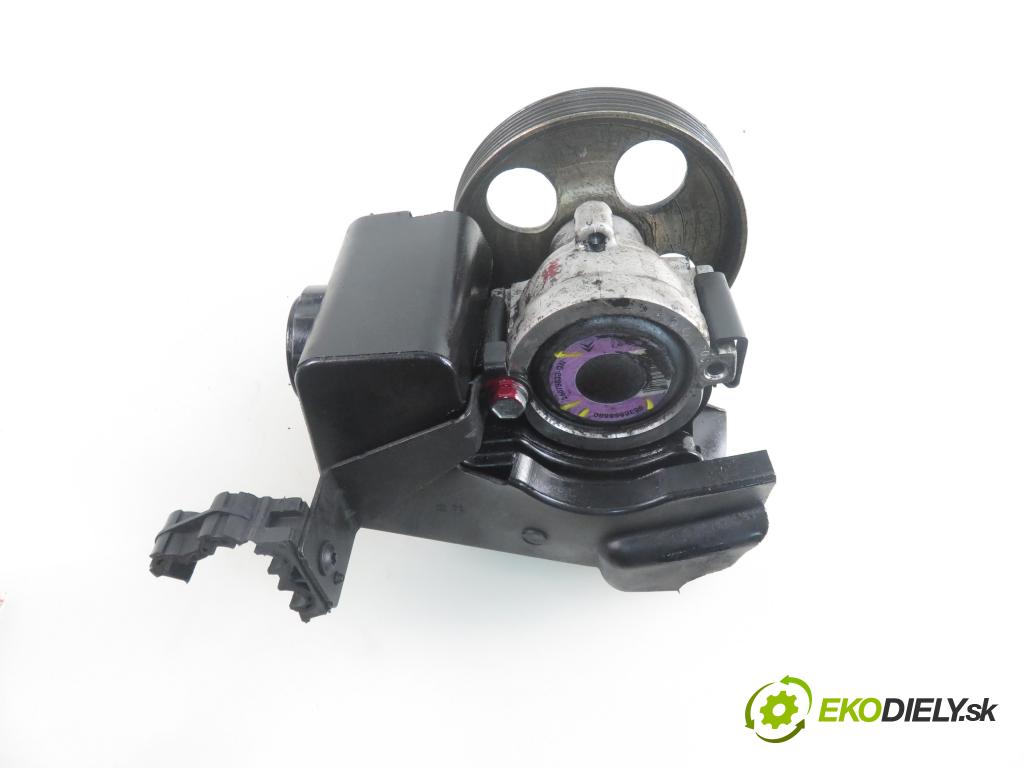 PEUGEOT 206 liftback (2A/C) HB 2003 440,00 1.1 i - HFX (TU1JP) 1124,00 Pumpa servočerpadlo 9636868880 ; 26079833QN (Servočerpadlá, pumpy riadenia)