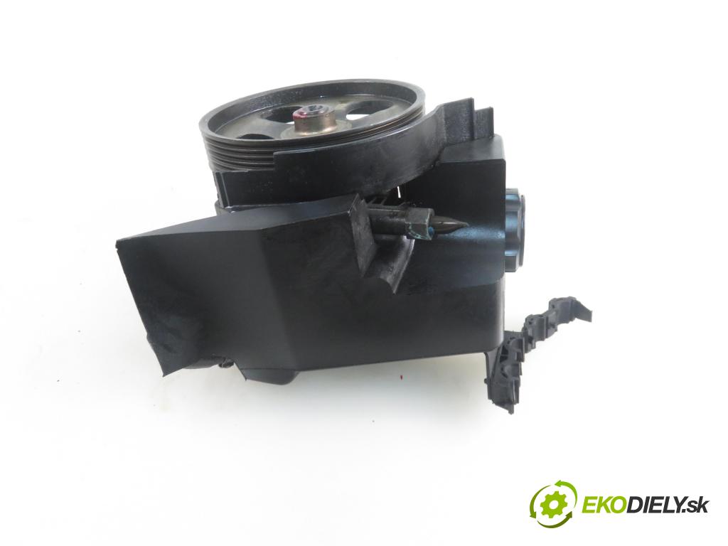 PEUGEOT 206 liftback (2A/C) HB 2003 440,00 1.1 i - HFX (TU1JP) 1124,00 Pumpa servočerpadlo 9636868880 ; 26079833QN (Servočerpadlá, pumpy riadenia)