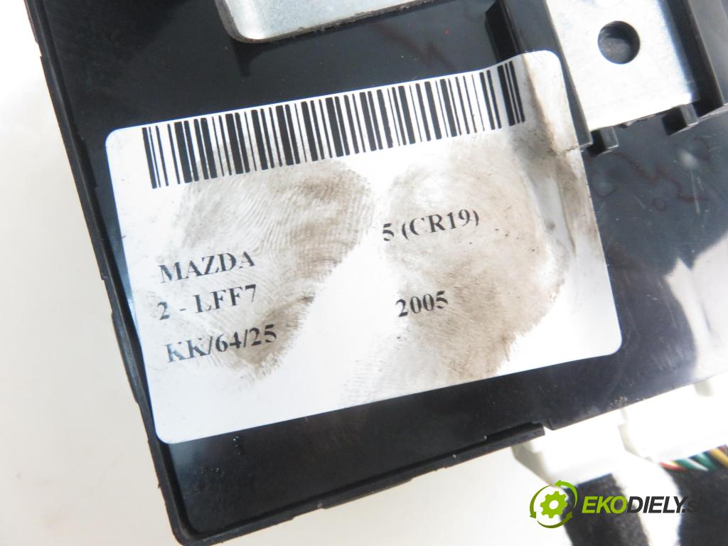 MAZDA 5 (CR19) MINIVAN 2005 107,00 2 - LFF7 1999,00 Riadiaca jednotka Motor CC2967560B