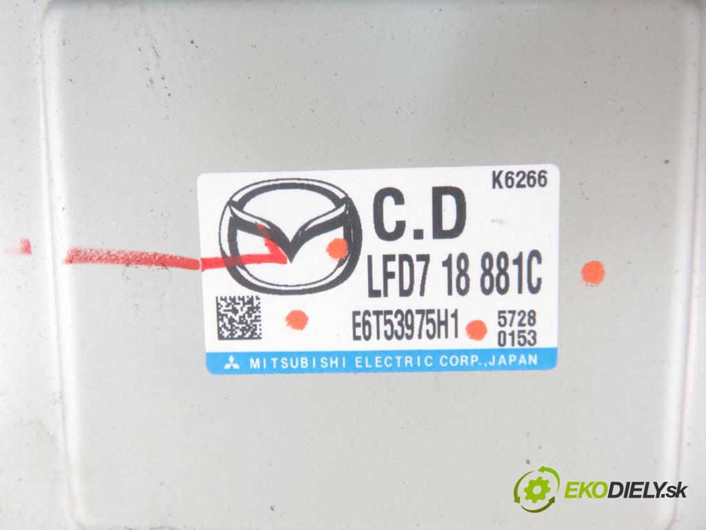 MAZDA 5 (CR19) MINIVAN 2005 107,00 2 - LFF7 1999,00 Riadiaca jednotka Motor E6T53975H1 ; LFD718881C