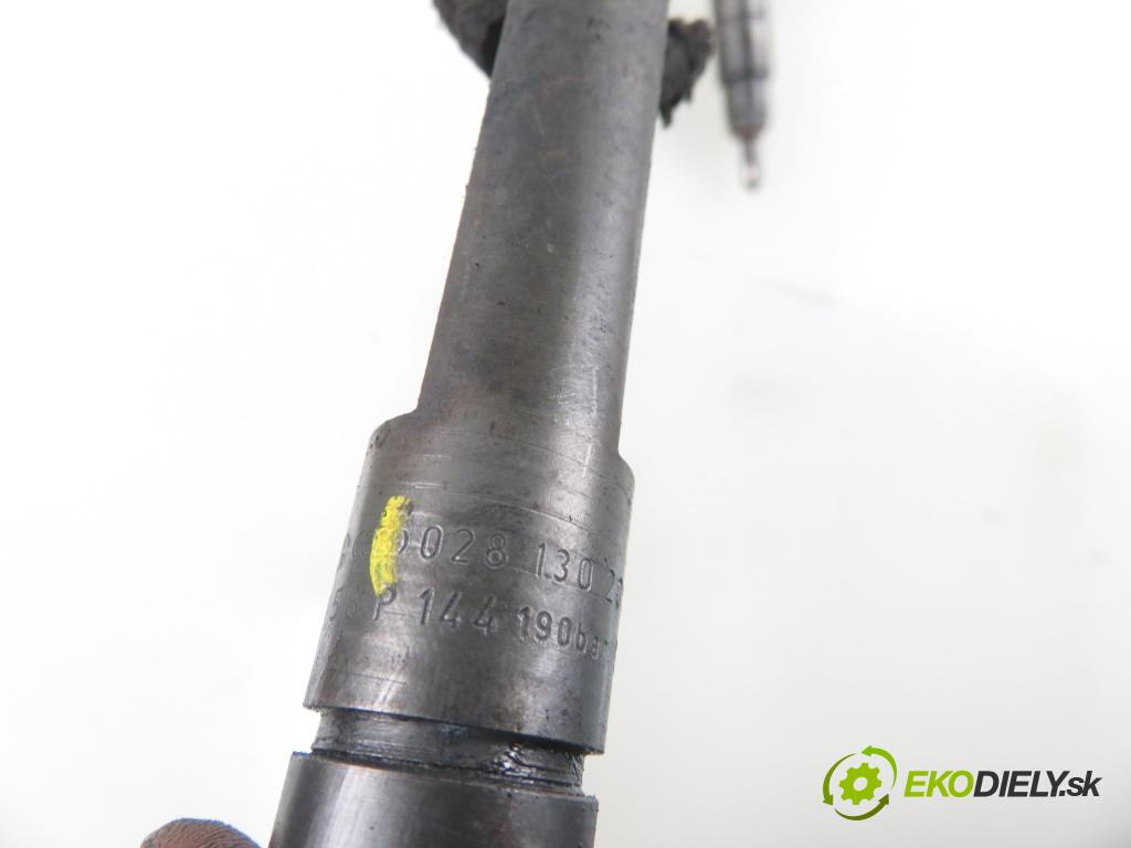 SEAT TOLEDO II (1M2) SEDAN 1999 81,00 1.9 TDI - ASV 1896,00 vstřikovací ventily 028130201S ; 028130201T (Vstřikovací ventily)