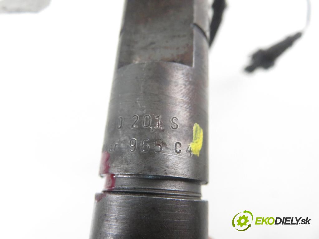 SEAT TOLEDO II (1M2) SEDAN 1999 81,00 1.9 TDI - ASV 1896,00 vstřikovací ventily 028130201S ; 028130201T (Vstřikovací ventily)