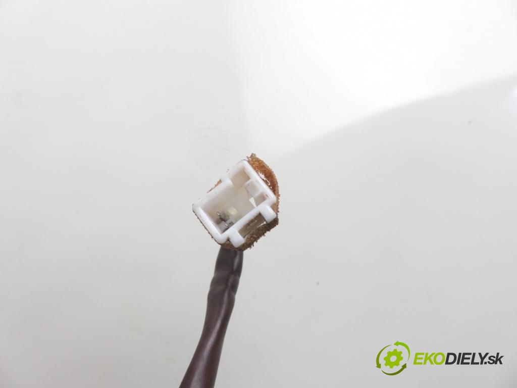 MITSUBISHI PAJERO SPORT I (K7_, K9_) SUV 1999 73,00 2.5 TD (K94W) 99 - 4D56 T 2477,00 spinačka  (Spínacie skrinky a kľúče)