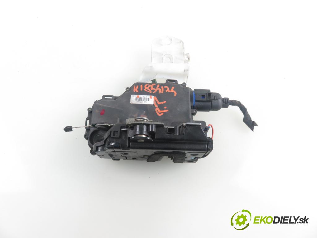VW POLO (9N_) HB 2003 40,00 1.2 6V 54 - AWY 1198,00 zámok PPE 3B1837016