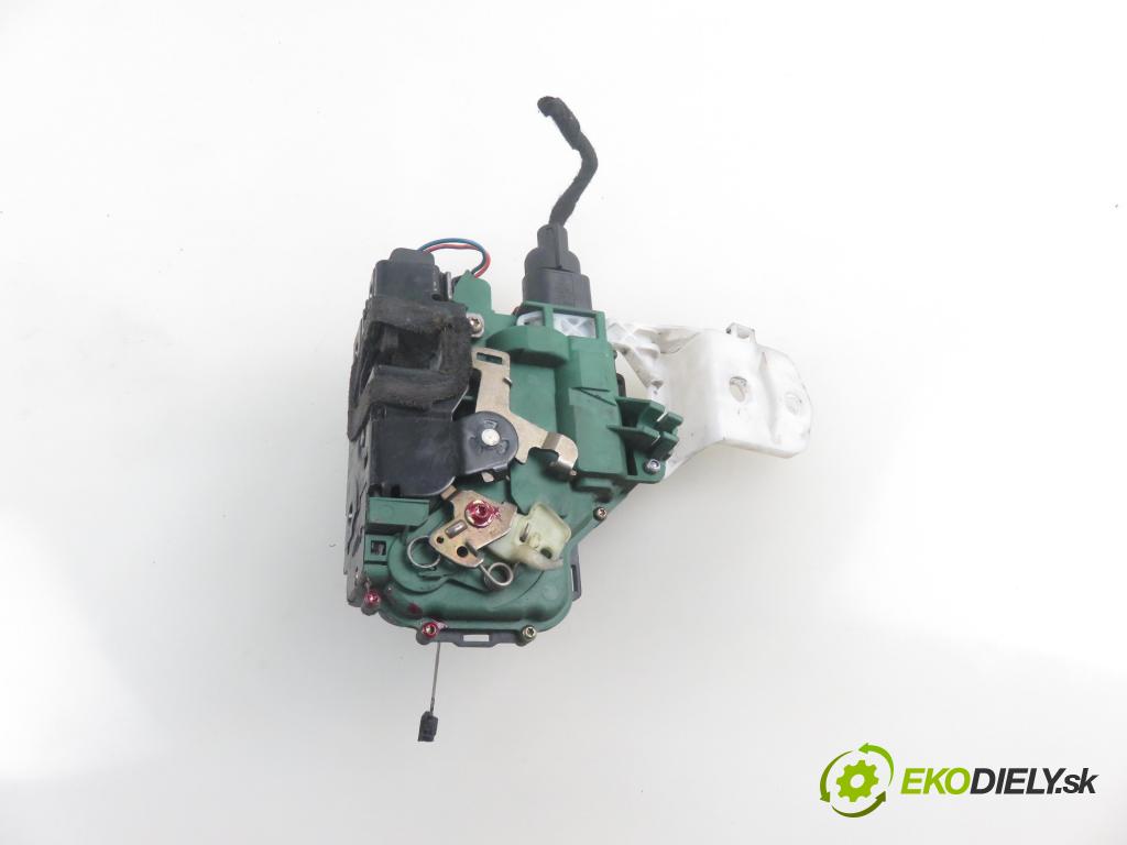 VW POLO (9N_) HB 2003 40,00 1.2 6V 54 - AWY 1198,00 zámok PPE 3B1837016