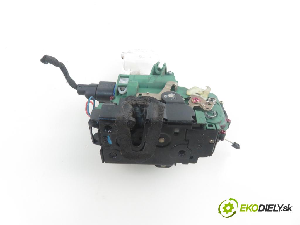 VW POLO (9N_) HB 2003 40,00 1.2 6V 54 - AWY 1198,00 zámok PPE 3B1837016
