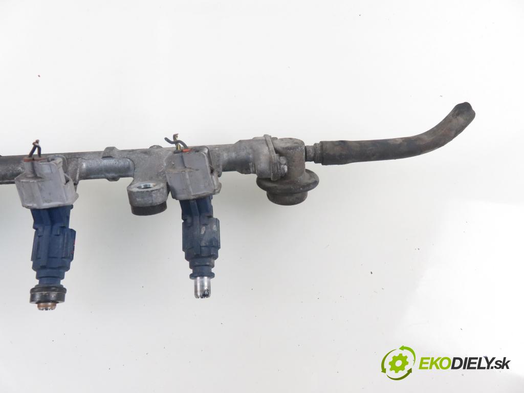 TOYOTA YARIS (_P1_) HB 2005 50,00 1.0 VVT- i 68 - 1SZ-FE 998,00 Lišta vstrekovacia 232500J010 ; 0280156067 (Vstrekovacie lišty)