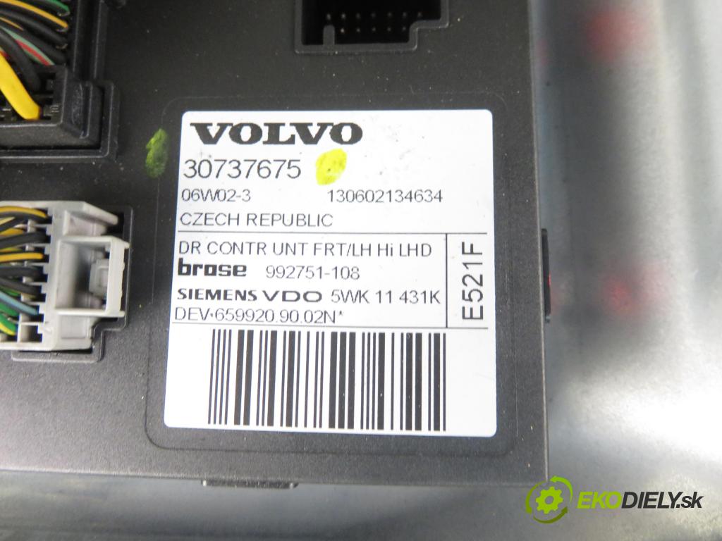 VOLVO S40 II (MS) SEDAN 2006 84,00 1.6 D2 - D 4162 T 1560,00 mechanismus oken 1033733 ; 30737675