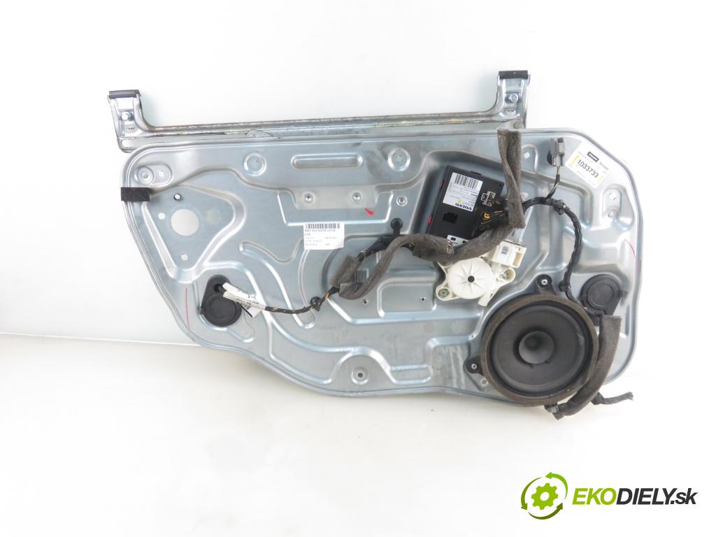 VOLVO S40 II (MS) SEDAN 2006 84,00 1.6 D2 - D 4162 T 1560,00 mechanismus oken 1033733 ; 30737675