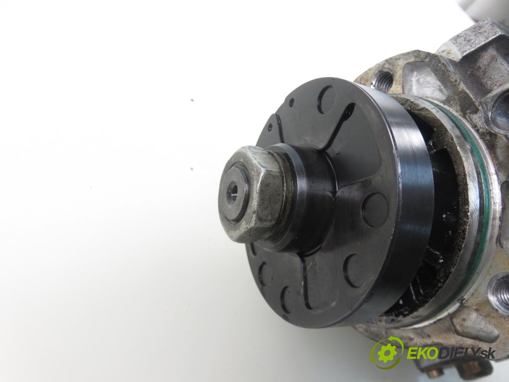 NISSAN ALMERA II (N16) HB 2000 81,00 2.2 Di - YD22DDT 2184,00 Pumpa vstrekovacia 0470504012 ; 0281001827 ; 167005M321 (Vstrekovacie čerpadlá)