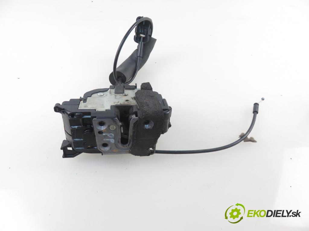 RENAULT SCENIC III (JZ0/1_) MINIVAN 2010 103,00 2.0 16V (JZ0G, JZ0P, JZ1E, JZ1P) - M4R 713 1997,00 zámok