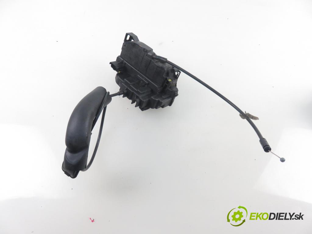 RENAULT SCENIC III (JZ0/1_) MINIVAN 2010 103,00 2.0 16V (JZ0G, JZ0P, JZ1E, JZ1P) - M4R 713 1997,00 zámok